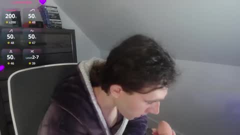 Natsu online show from 11, 3, 2026