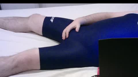 Snapshot of slx00 chatting on 17, 12, 2024 slx00 online show from 17, 12, 2024