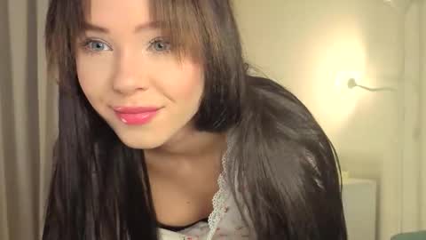 Lily online show from 4, 11, 2025