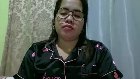 Snapshot of small_boobs59 chatting on 20, 11, 2025 Lovewella online show from 20, 11, 2025