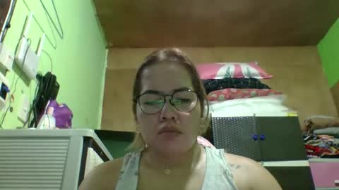Snapshot of small_boobs59 chatting on 16, 5, 2026 Lovewella online show from 16, 5, 2026