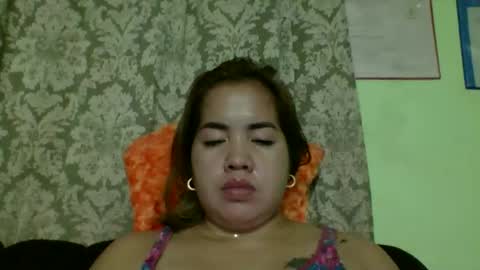 Snapshot of small_boobs59 chatting on 19, 5, 2026 Lovewella online show from 19, 5, 2026