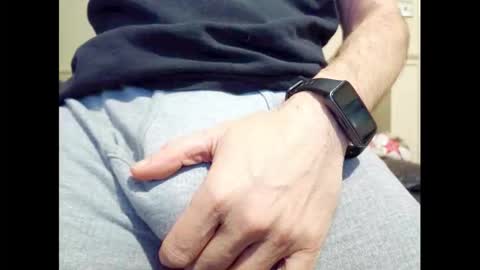 Snapshot of smallhairyuncut chatting on 2, 12, 2025 Small Hairy Uncut online show from 2, 12, 2025