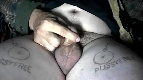 Snapshot of smallpenismwm chatting on 26, 6, 2026 pussyfree4eva online show from 26, 6, 2026