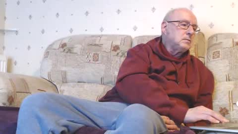 Steve online show from 2, 12, 2024