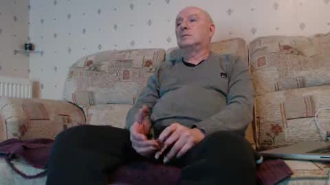 Snapshot of smallsteve562 chatting on 20, 2, 2026 Steve online show from 20, 2, 2026