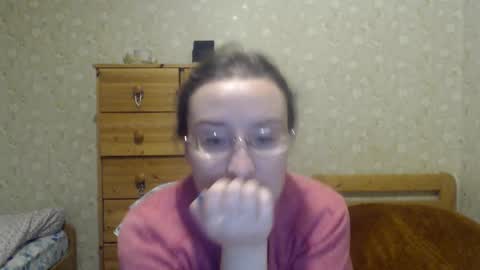 Snapshot of smart_rose chatting on 9, 3, 2025 smart_rose online show from 9, 3, 2025