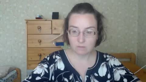 Snapshot of smart_rose chatting on 15, 9, 2025 smart_rose online show from 15, 9, 2025