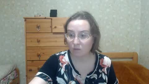 Snapshot of smart_rose chatting on 7, 11, 2025 smart_rose online show from 7, 11, 2025