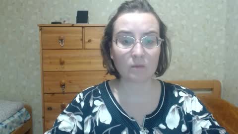 Snapshot of smart_rose chatting on 13, 11, 2025 smart_rose online show from 13, 11, 2025