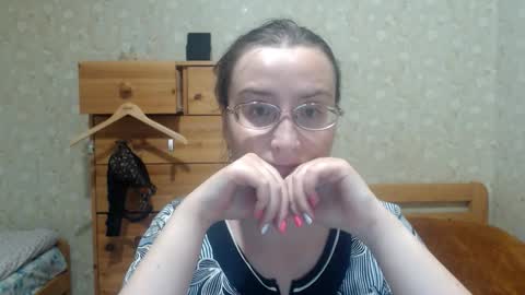 Snapshot of smart_rose chatting on 16, 12, 2025 smart_rose online show from 16, 12, 2025