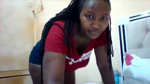 Snapshot of smartqueen1 chatting on 9, 9, 2025 Katerina online show from 9, 9, 2025