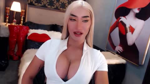 Snapshot of smasherqueen chatting on 8, 6, 2026 smasherqueen online show from 8, 6, 2026