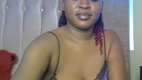 smiley_berry online show from 30, 10, 2025