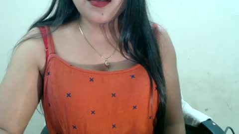 Snapshot of smiley_queen99 chatting on 9, 7, 2026 smiley online show from 9, 7, 2026