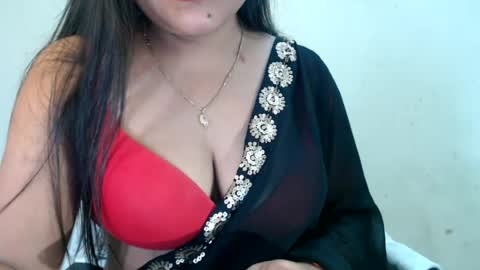 Snapshot of smiley_queen99 chatting on 10, 7, 2026 smiley online show from 10, 7, 2026