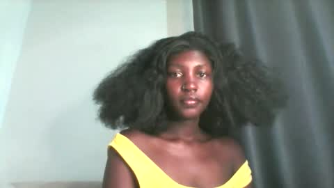 Snapshot of smileykesh chatting on 16, 9, 2025 smileykesh online show from 16, 9, 2025