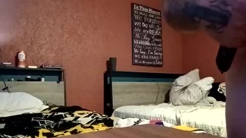 smitty012924 online show from 18, 11, 2025