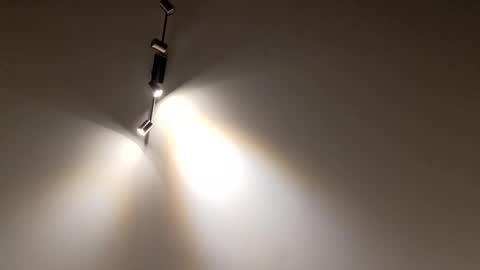 Smokeandwatching online show from 18, 9, 2025