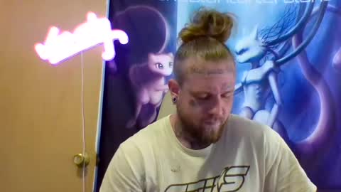 Snapshot of smokebluntafterblunt chatting on 12, 6, 2026 smoke online show from 12, 6, 2026