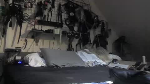 smokeslut365 online show from 15, 2, 2025