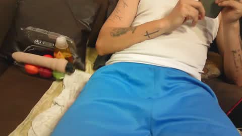 Snapshot of smoky_dirty09 chatting on 9, 9, 2025 moi online show from 9, 9, 2025