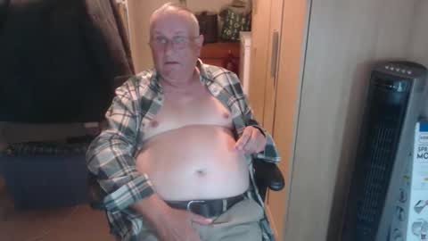 Snapshot of smoothmutton chatting on 7, 10, 2025 smoothmutton online show from 7, 10, 2025