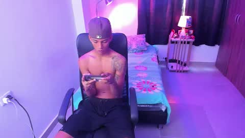 snak_master1 online show from 25, 11, 2025