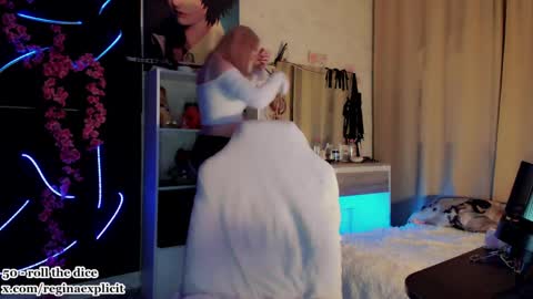 Snapshot of snake_bites chatting on 23, 4, 2026 Reeginaaaaa online show from 23, 4, 2026