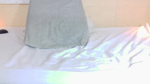 Snapshot of sneakyy_fantasy chatting on 12, 3, 2025 Hellen online show from 12, 3, 2025