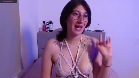 IG     OF red moonn online show from 2, 3, 2025