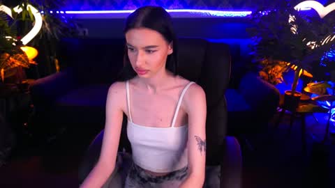Snapshot of snow_whiteeex chatting on 16, 1, 2025 snow_whiteeex online show from 16, 1, 2025