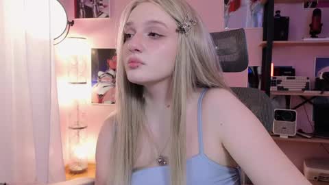 Snapshot of snowflakeskitty chatting on 8, 5, 2026 Ellie online show from 8, 5, 2026