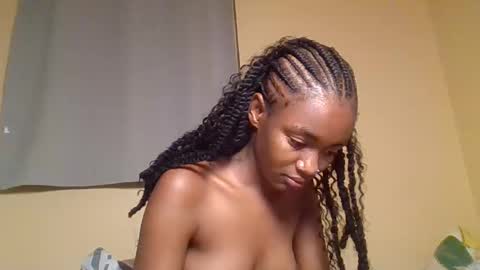 Snowie eyes online show from 14, 11, 2025