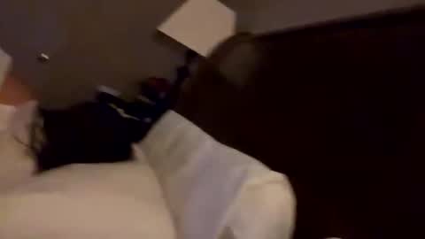 Snapshot of snowman1008 chatting on 28, 11, 2025 snowman1008 online show from 28, 11, 2025