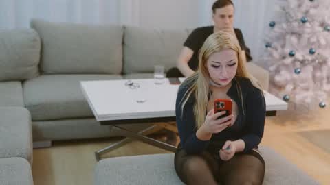 Snowy Bubbles online show from 15, 12, 2025