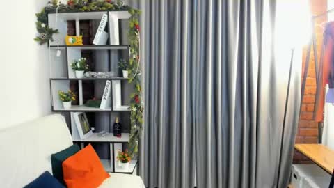 Polly online show from 7, 2, 2026