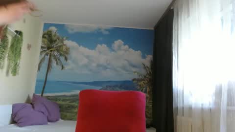 Snapshot of soaring_love chatting on 8, 5, 2026 Masha online show from 8, 5, 2026