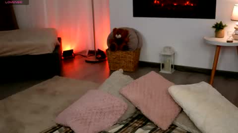 Snapshot of socialdoll chatting on 4, 6, 2026 BabyDoll online show from 4, 6, 2026