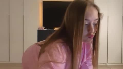 Sophy online show from 5, 3, 2026