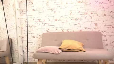 sofhia cruz online show from 23, 3, 2026