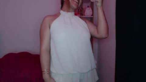 Snapshot of sofi4__ chatting on 7, 5, 2026 sofi online show from 7, 5, 2026