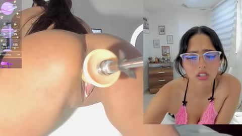 Snapshot of sofi__velez_ chatting on 8, 11, 2025 Sofi online show from 8, 11, 2025