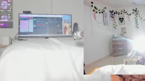 Snapshot of sofi__velez_ chatting on 23, 11, 2025 Sofi online show from 23, 11, 2025