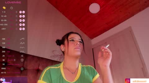 Sofi Blossom  online show from 9, 3, 2025