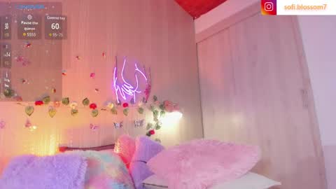 Snapshot of sofi_blossom chatting on 25, 4, 2026 Sofi Blossom online show from 25, 4, 2026