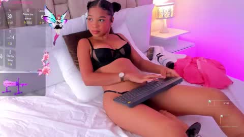 sofi_gomeez online show from 25, 11, 2025