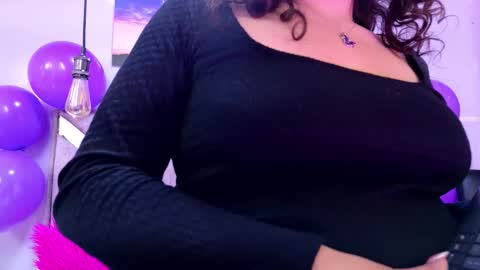 Snapshot of sofi_noa chatting on 15, 11, 2025 Sofi Noa online show from 15, 11, 2025