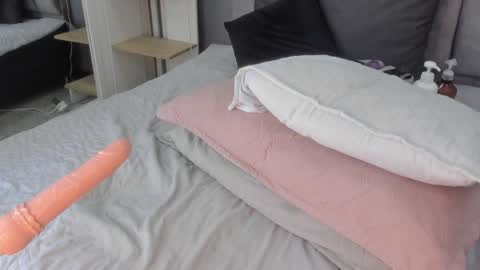 Snapshot of sofi_ramosx chatting on 27, 12, 2024 valen online show from 27, 12, 2024