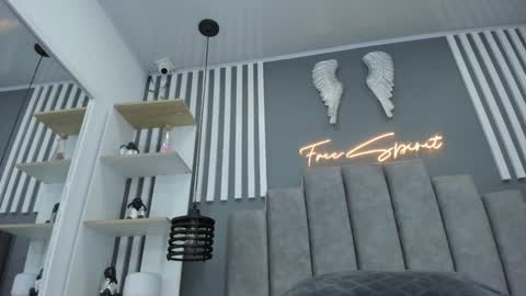 Snapshot of sofi_ramosx chatting on 7, 1, 2025 valen online show from 7, 1, 2025